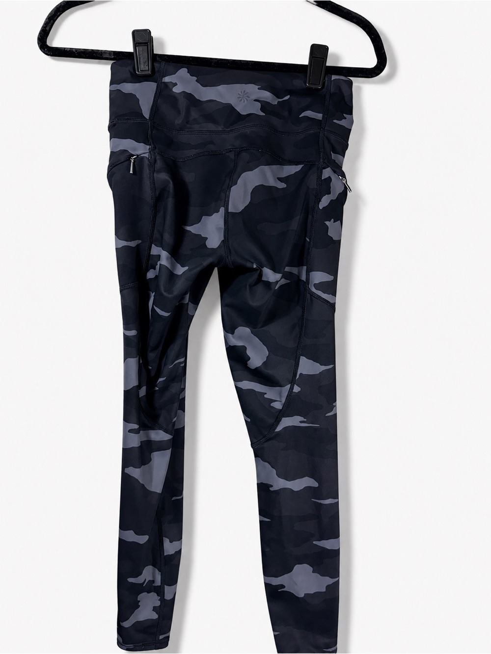 Athleta Black Camo High-Rise Leggings NWOT - Picture 4 of 8